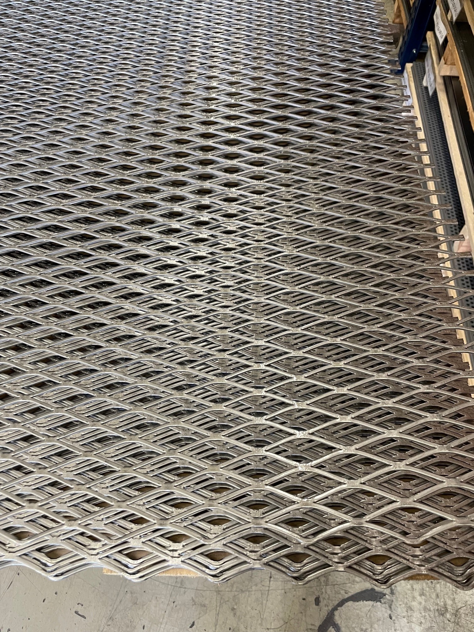 1 - RST verkkolevyt RST litistetty 62x25 1000x2000mm avoin ala 76%